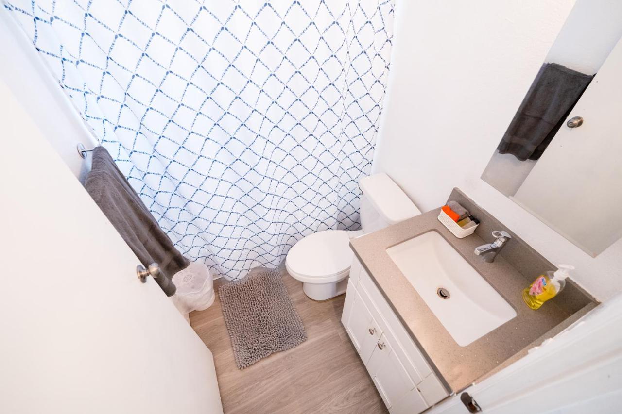 Hollywood/Koreatown 2 Bedroom With Parking Лос-Анджелес Екстер'єр фото