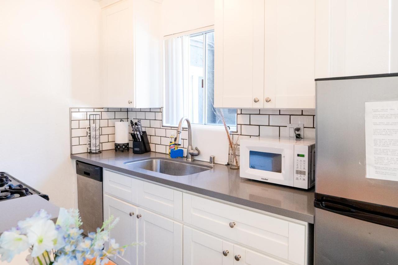 Hollywood/Koreatown 2 Bedroom With Parking Лос-Анджелес Екстер'єр фото