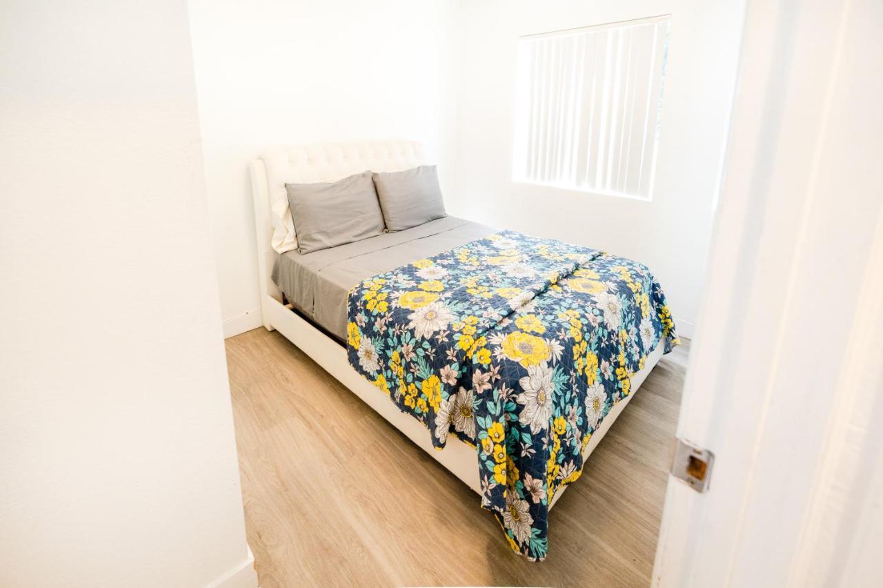 Hollywood/Koreatown 2 Bedroom With Parking Лос-Анджелес Екстер'єр фото